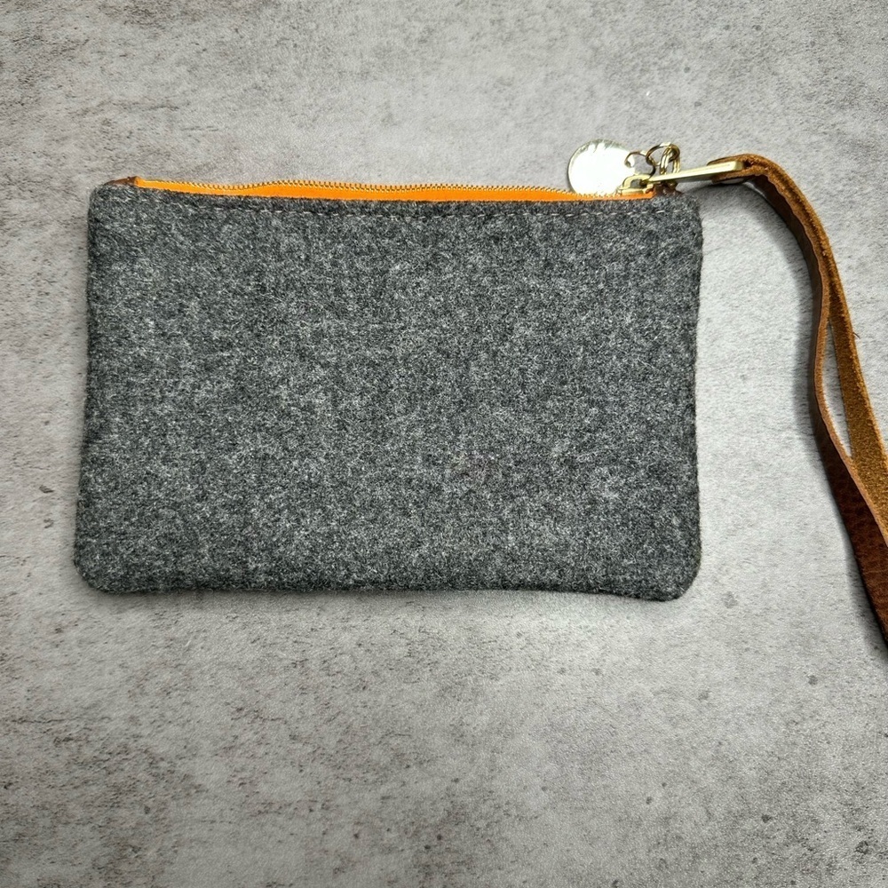 Will Bees Bespoke Euro Wool Wristlet / Clutch — Monogrammed - Picture 2 of 6